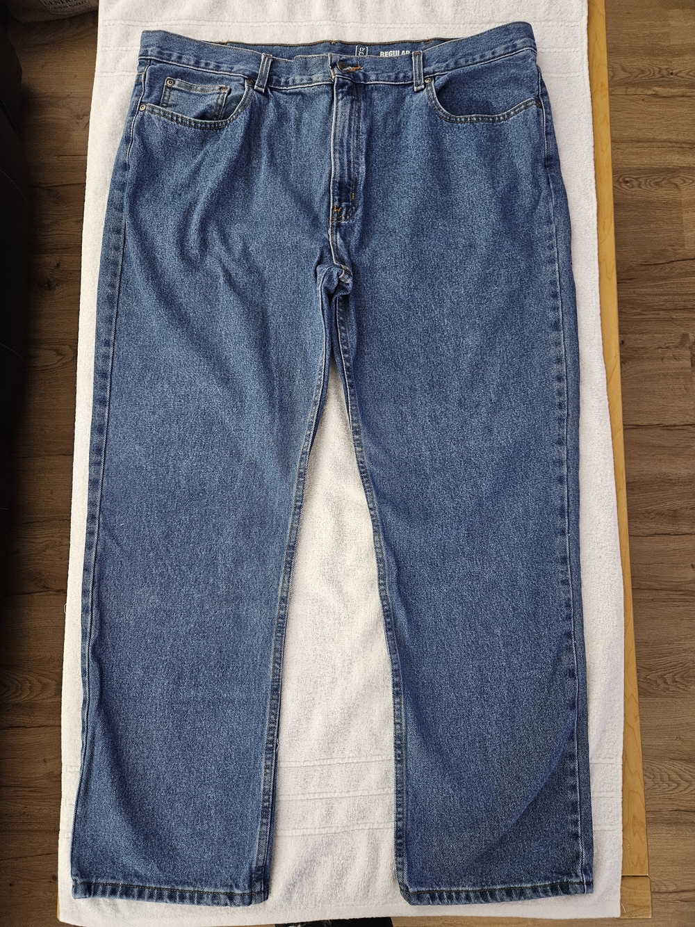 George Men's Jeans 42x32 Regular Fit Medium Wash Blue Denim Big & Tall Classic